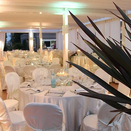 Altamira Hotel 3*
